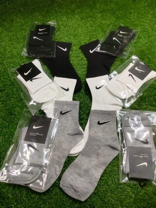 Nike men socks white - Image 3