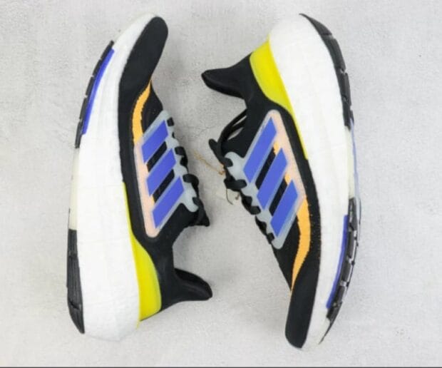 Adidas Ultraboost 2023 - Image 2