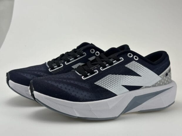 New Balance FuelCell Rebel V4 - Image 4