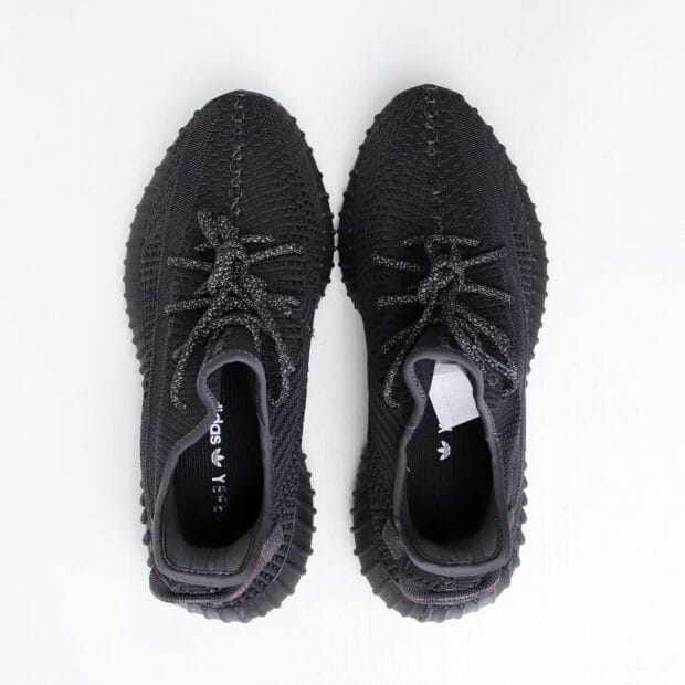 Adidas yeezy boost 350 v2 - Image 3